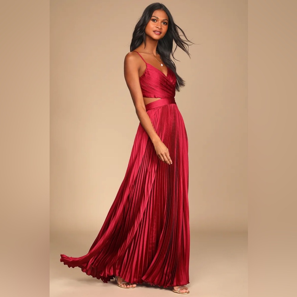 New Lulus Got the Glam Wine Red Pleated Cutout Maxi Dress Small - Picture 7 of 16